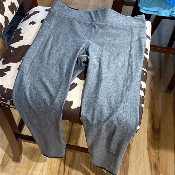 Under Armour Teal Blue Workout Ensemble Gray Capri Ankle Leggings Hoodie - Picture 8 of 11